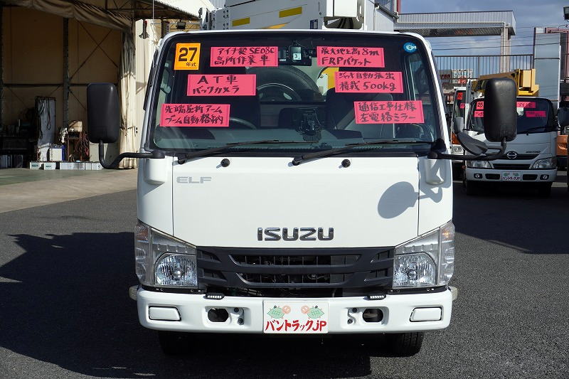 エルフ　高所作業車　アイチ製（ＳＥ０８Ｃ）　積載５００ｋｇ　最大地上高８ｍ　ＦＲＰバケット　先端屈折アーム　ジャッキ自動張り出し　バケット積載荷重２００ｋｇ　ジョイスティックタイプ　アワーメーター：９７７ｈ　バックカメラ　左電格ミラー　通信工事仕様！ＡＴ車！0