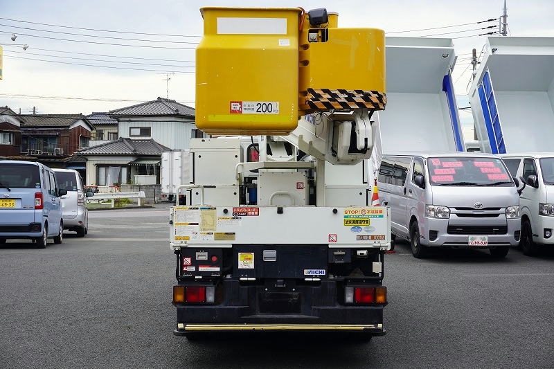 エルフ　高所作業車　アイチ製（ＳＨ１０Ａ）　積載１００ｋｇ　最大地上高９．９ｍ　ＦＲＰバケット　ブーム自動格納　バケット積載荷重２００ｋｇ　ジョイスティックタイプ　アワーメーター：１４８５ｈ　バックカメラ　社外ナビ　坂道発進補助　通信工事仕様！６速ＭＴ！6