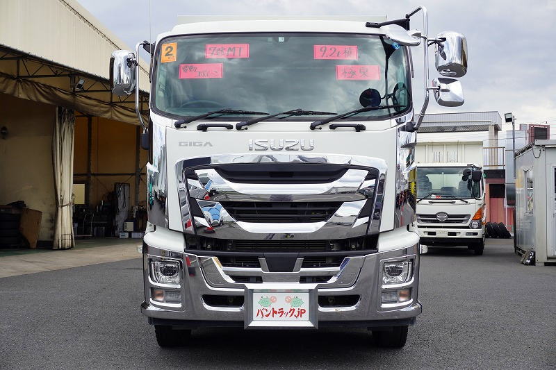 ギガ　大型　３軸　２デフ　土砂ダンプ　５．１ｍ長　積載９２００ｋｇ　極東製　電動コボレーン　鳥居シートデッキ＆ラダー　角底　メッキパーツ　ＥＴＣ２．０　ミラーヒーター　ＬＥＤヘッドライト　７速ＭＴ！総重量２０トン未満！車検「Ｒ６年３月まで！」0