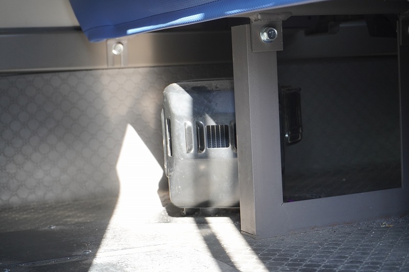 三菱ふそう　ローザ　「ロング」　マイクロバス　２９人乗り　折戸式自動ドア　ビニールシート　オートエアコン　フォグランプ　５速ＭＴ！37