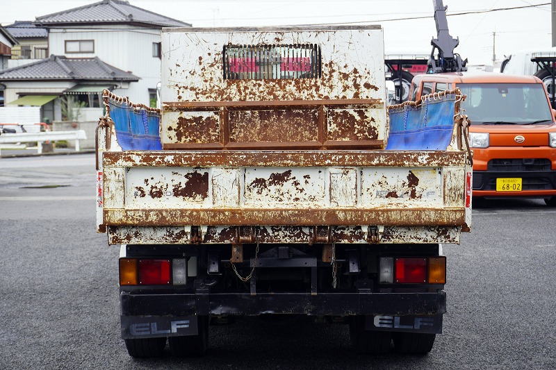 エルフ　強化ダンプ　新明和製　積載２０００ｋｇ　三方開　手動コボレーン　鳥居アングル補強　ダンプピン　ＥＴＣ　左電格ミラー　坂道発進補助　フルフラットロー　５速ＭＴ！2