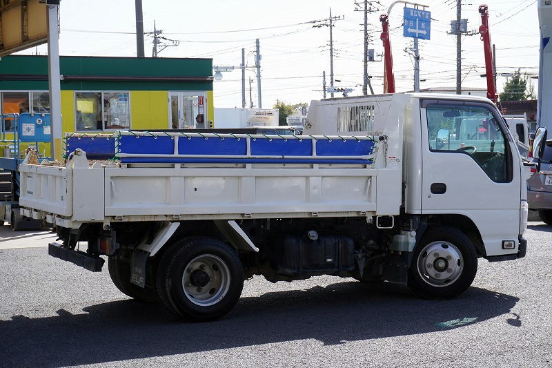 エルフ　強化ダンプ　新明和製　積載３０００ｋｇ　三方開　手動コボレーン　鳥居アングル補強　ダンプピン　アユミ板掛け　左電格ミラー　ＥＴＣ　坂道発進補助　６速ＭＴ！6