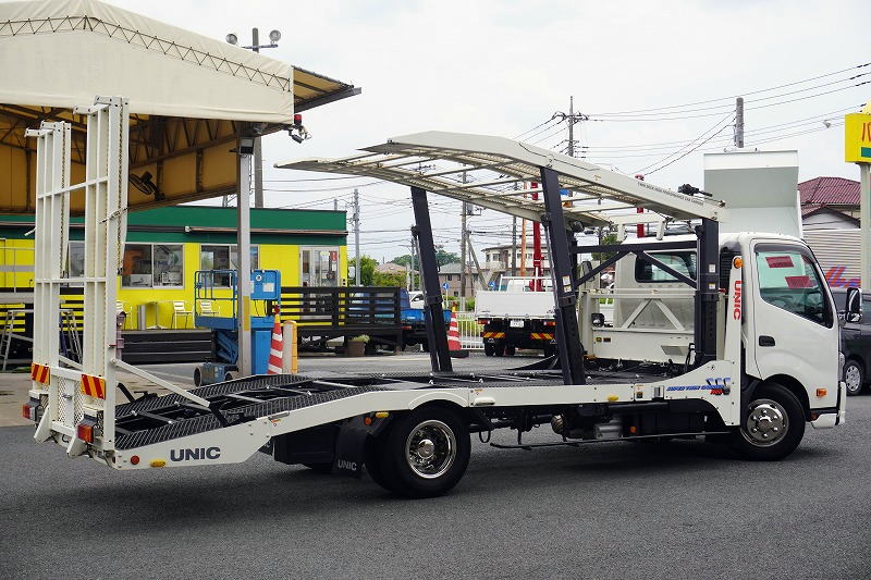 ダイナ　「ワイド超ロング」　キャリアカー　２台積　積載３４５０ｋｇ　古河ユニック製　ラジコン　ウインチ　油圧リアゲート　ＬＥＤヘッドライト＆フォグランプ　メッキパーツ＆メッキホイールライナー　衝突軽減ブレーキ　車線逸脱警報　ワンオーナー！６速ＭＴ！6