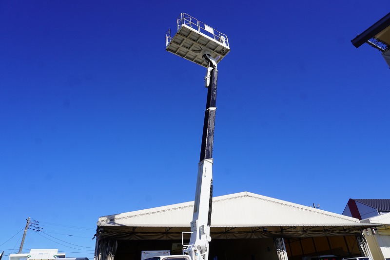 デュトロ　高所作業車　タダノ製（ＡＴ－１２０ＳＲＭ）　スーパーデッキ　重荷重型　最大地上高１１．９ｍ　鉄製バケット　バケット積載荷重１０００ｋｇ　ローラージャッキ　アワーメーター：１３４１ｈ　ブーム自動格納　発電機　左電格ミラー　坂道発進補助　ＥＴＣ　電動パーキングブレーキ　キーレス　低走行！６速ＭＴ！27