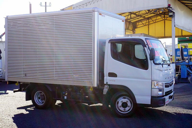 キャンター　１０尺　アルミバン　積載２０００ｋｇ　ラッシング２段　バックカメラ　ＥＴＣ　衝突軽減ブレーキ　車線逸脱警報　パブコ製　全高２．８ｍ以下　ＡＴ車！4