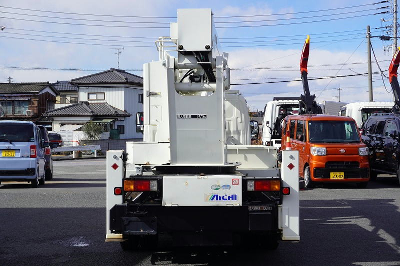 デュトロ　高所作業車　アイチ製（ＳＫ１７Ａ）　最大地上高１７．１ｍ　鉄製バケット　バケット積載荷重２００ｋｇ　積載１５０ｋｇ　アワーメーター：１５６６ｈ　ブーム自動格納　ジョイスティックタイプ　左電格ミラー　坂道発進補助　ＥＴＣ　電動パーキングブレーキ　６速ＭＴ！2