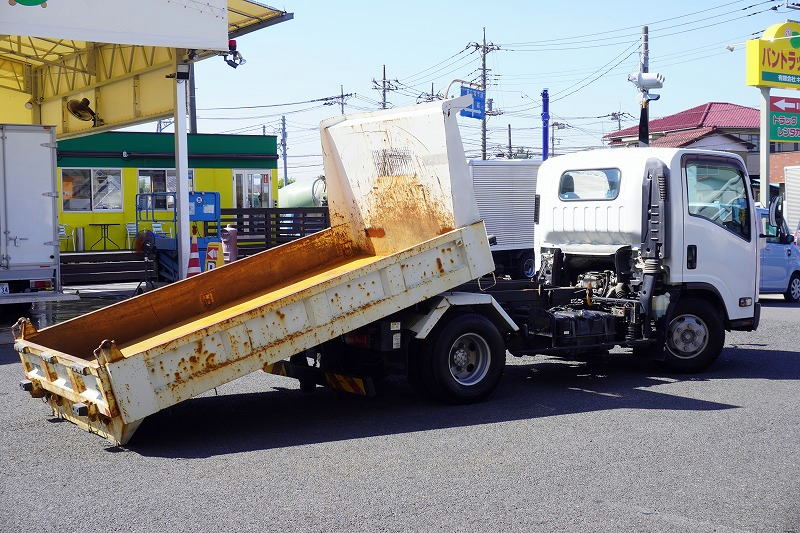 エルフ　「ワイド」　強化　ローダーダンプ　新明和製　一方開　積載３７５０ｋｇ　ＥＴＣ　ダンプピン　壁面フック３対　キーレス　ＡＴ車！フロント画像