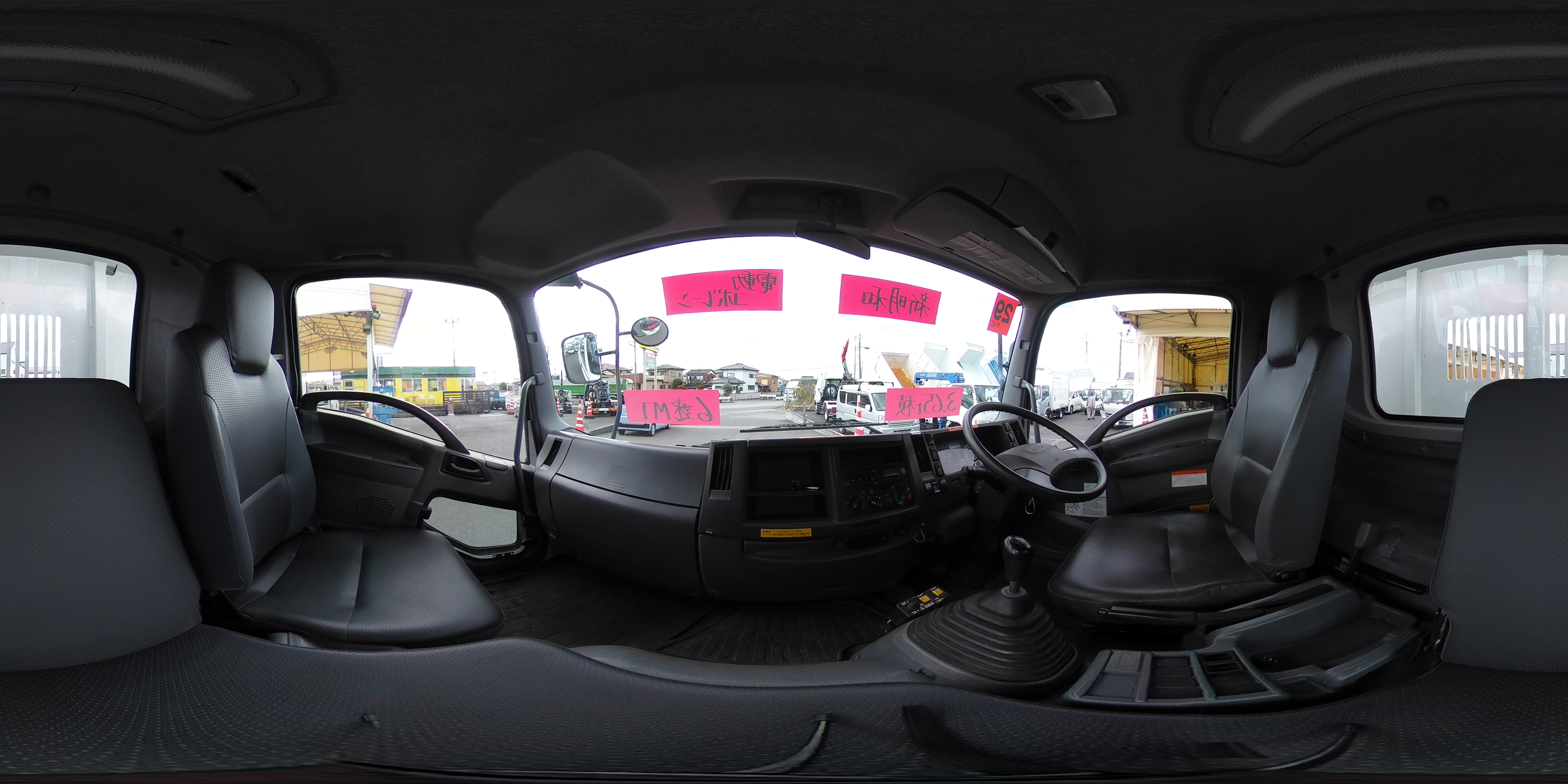 フォワード　４トン　「ベッドレス」　強化ダンプ　一方開　新明和製　積載３６５０ｋｇ　電動コボレーン　鳥居アングル補強　ダンプピン　社外リアバンパー　ＥＴＣ　６速ＭＴ！0