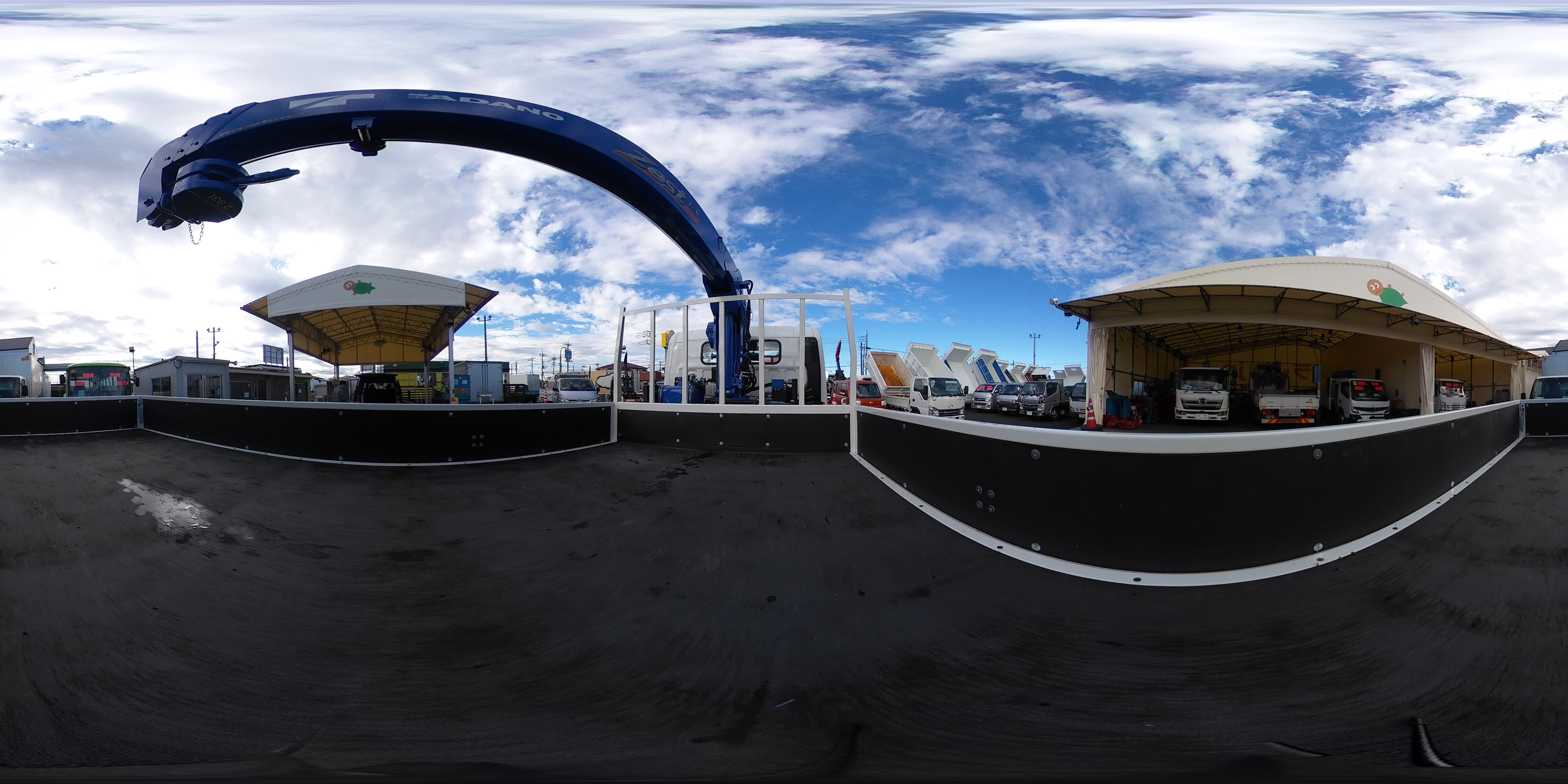 （未使用）　キャンター　「ワイド超ロング」　４段クレーン　積載３３００ｋｇ　タダノ製　ラジコン　フックイン　２．９３ｔ吊　バックカメラ　左電格ミラー　ＬＥＤヘッドライト＆フォグランプ　スマートキー　衝突軽減ブレーキ　車線逸脱警報　５速ＭＴ！　車検「Ｒ９年６月まで！」2