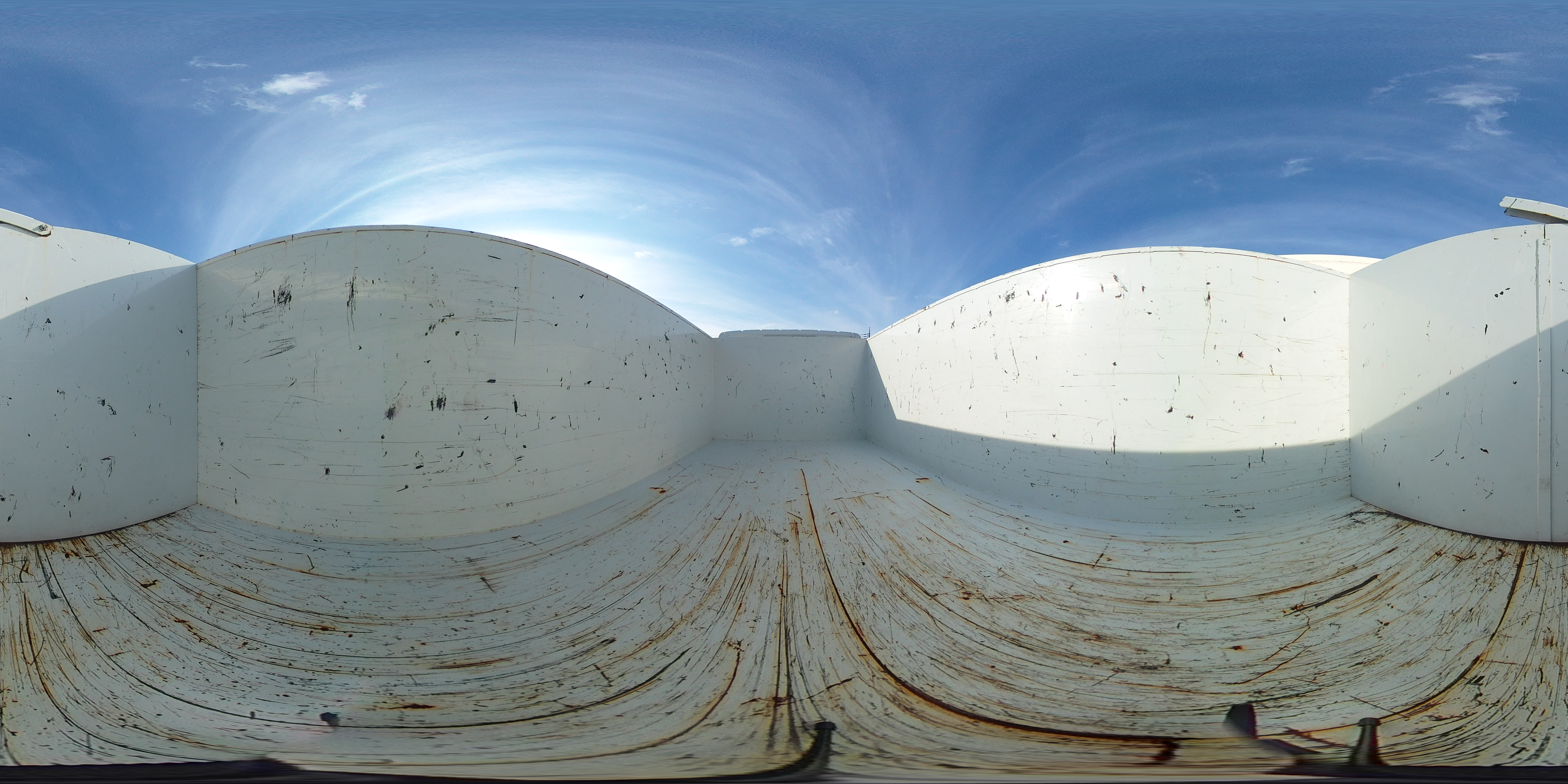 キャンター　強化　深ダンプ　「土砂禁止」　極東製　一方開　積載３０００ｋｇ　リア観音扉式　左電格ミラー　ＥＴＣ２．０　スマートキー　ＬＥＤヘッドライト＆フォグランプ　衝突軽減ブレーキ　車線逸脱警報　５速ＭＴ！　車検「Ｒ８年６月まで！」2