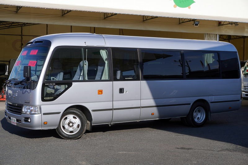 日野 リエッセⅡ 「ロング」 GX マイクロバス 29人乗り 自動ドア モケットシート リクライニング機能 ルームラック 純正ナビ バックカメラ ETC 左電格ミラー フォグランプ AT車!フロント画像