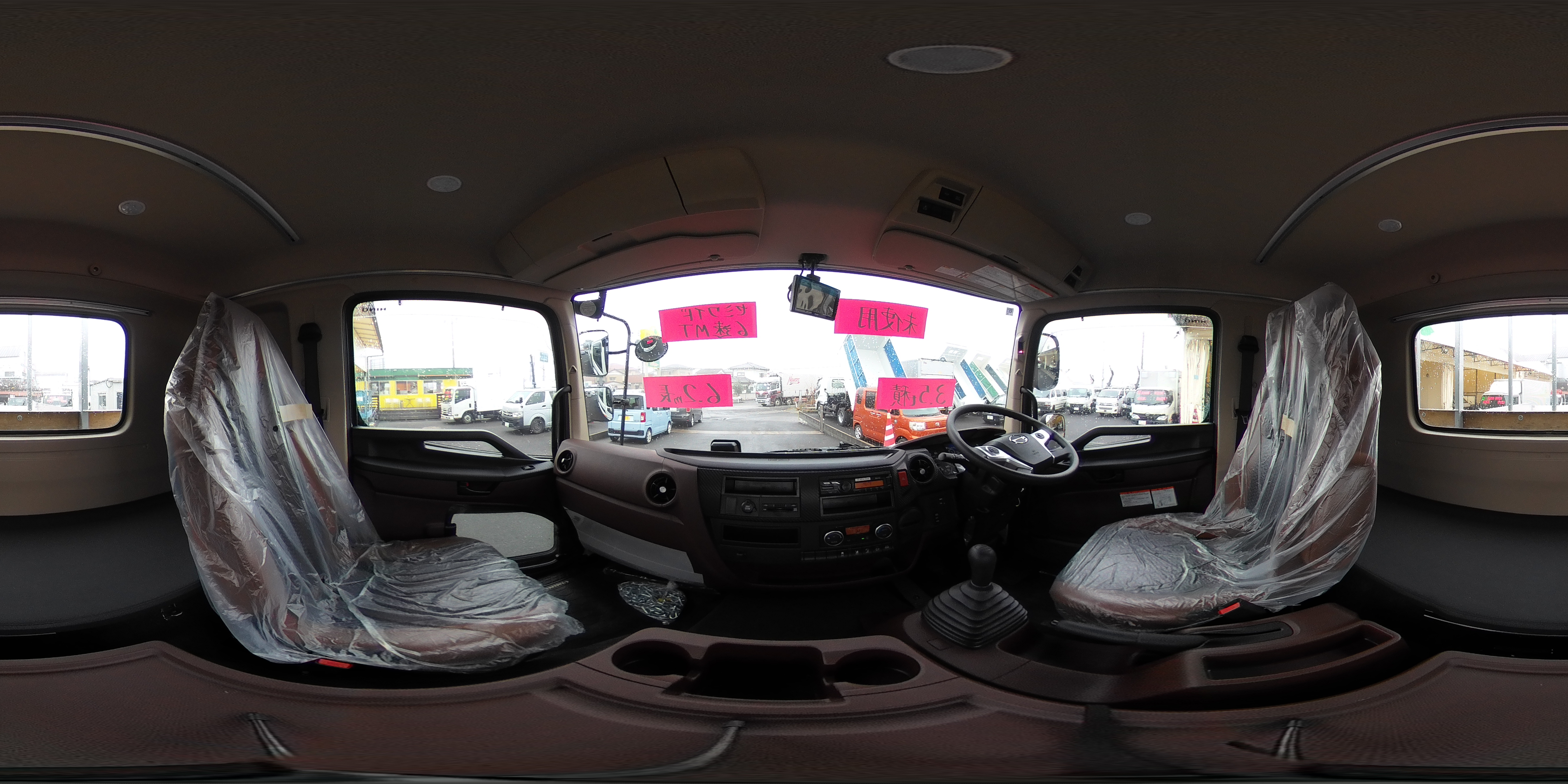 （未使用）　レンジャー　４トン　「セミワイド　ベッド付き」　平ボディー　アルミブロック　セイコーラック　リアエアサス　積載３５００ｋｇ　６．２ｍ長　三方開　バックカメラ　ＥＴＣ２．０　坂道発進補助　ＬＥＤヘッドライト　フォグランプ　オートエアコン　衝突軽減ブレーキ　車線逸脱警報　６速ＭＴ！　車検「Ｒ９年６月まで！」0