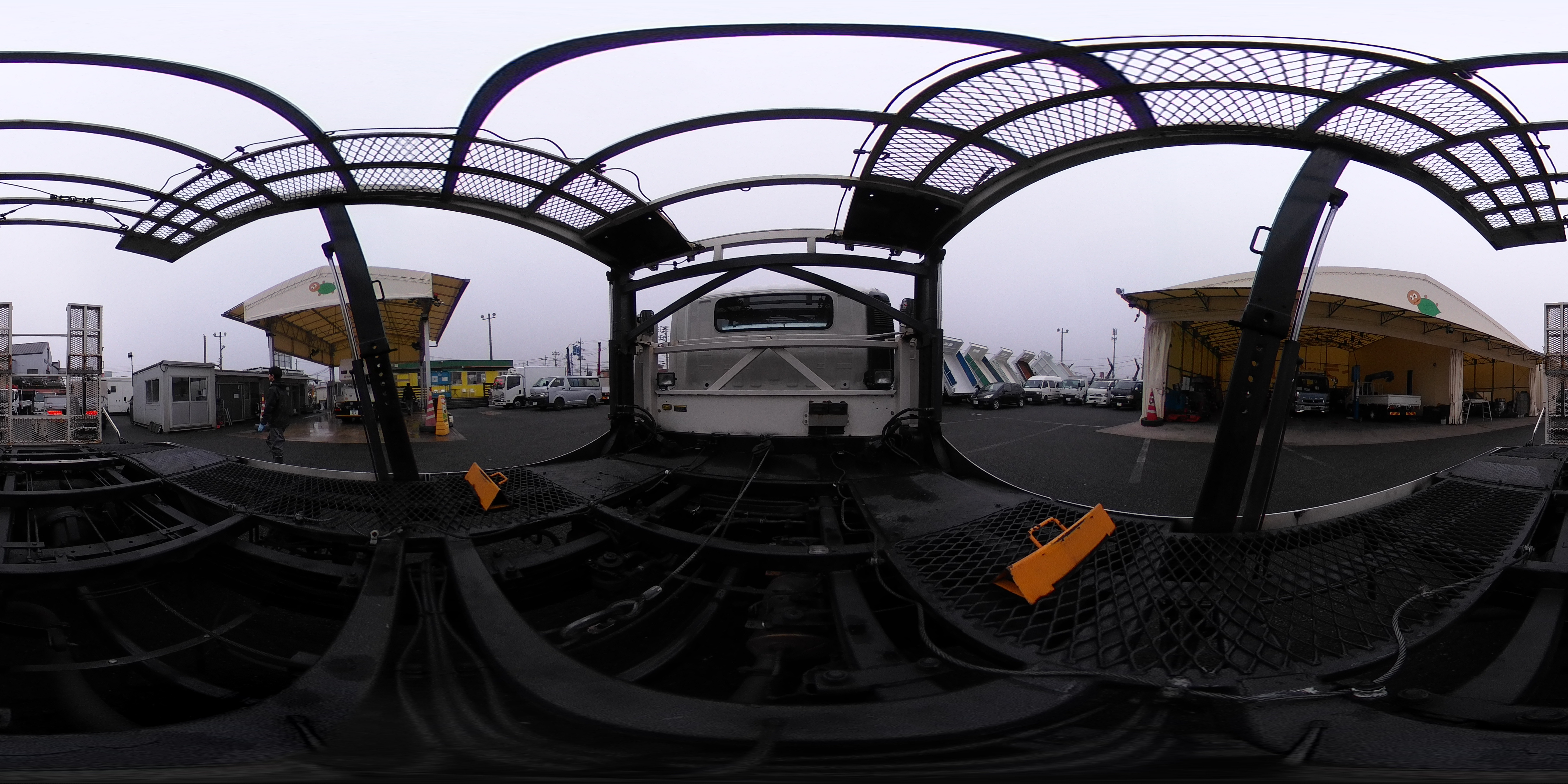 ダイナ　「ハイグレード　ワイド超ロング」　キャリアカー　２台積　積載３４５０ｋｇ　古河ユニック製　ラジコン無し　ウインチ　油圧リアゲート　社外ナビ　ワンセグＴＶ　ＥＴＣ　坂道発進補助　左電格ミラー　ＨＩＤヘッドライト＆フォグランプ　６速ＭＴ！2