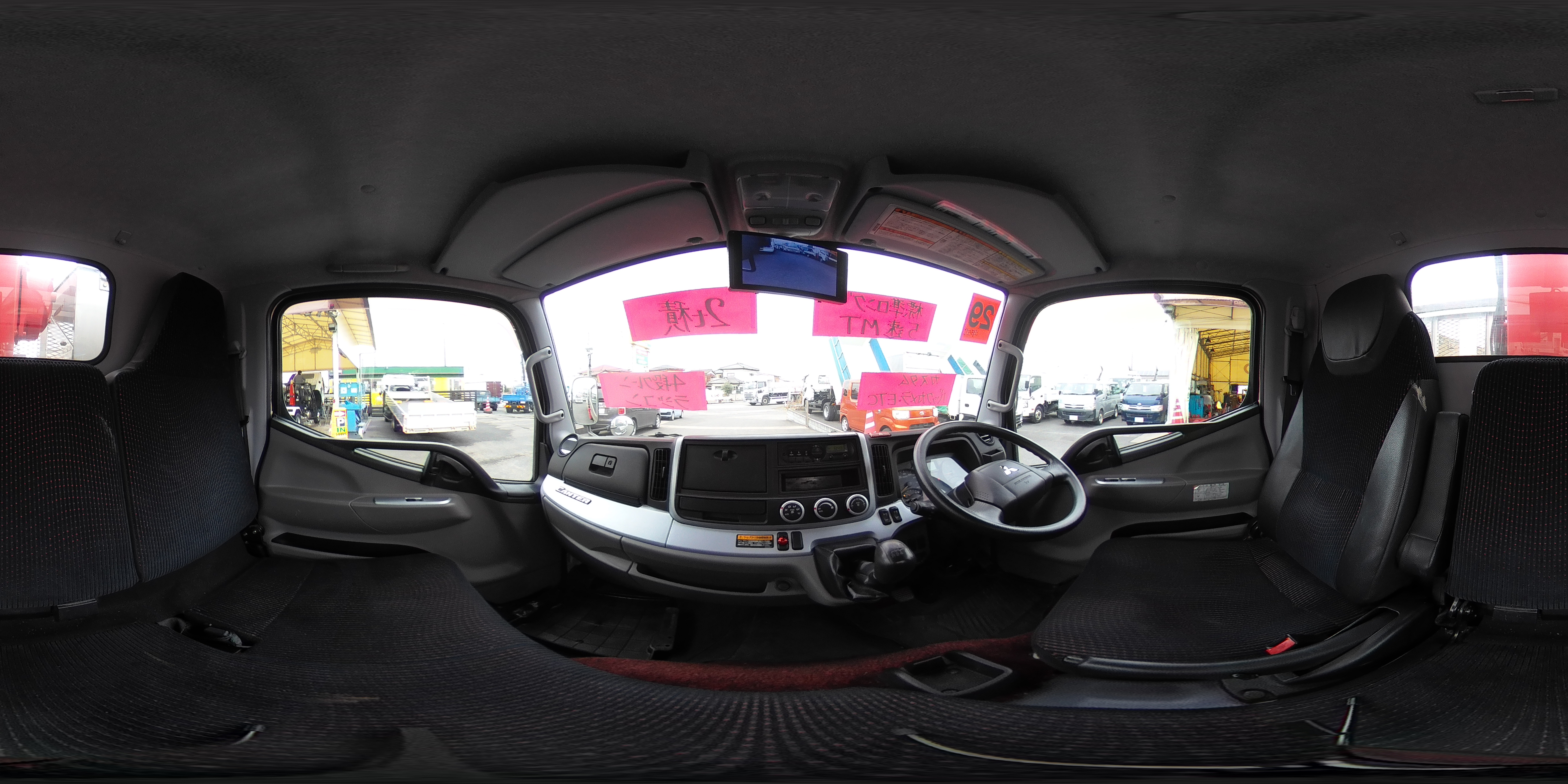 キャンター　「カスタム　標準幅　ロング」　４段クレーン　積載２０００ｋｇ　古河ユニック製　ラジコン　フックイン　２．６３ｔ吊　セイコーラック　鳥居工具箱＆上部金網張り　アオリ上部プロテクター付き　網工具入れ　左電格ミラー　バックカメラ　ＥＴＣ　フォグランプ　キーレス　ＨＩＤヘッドライト　メッキパーツ　５速ＭＴ！0