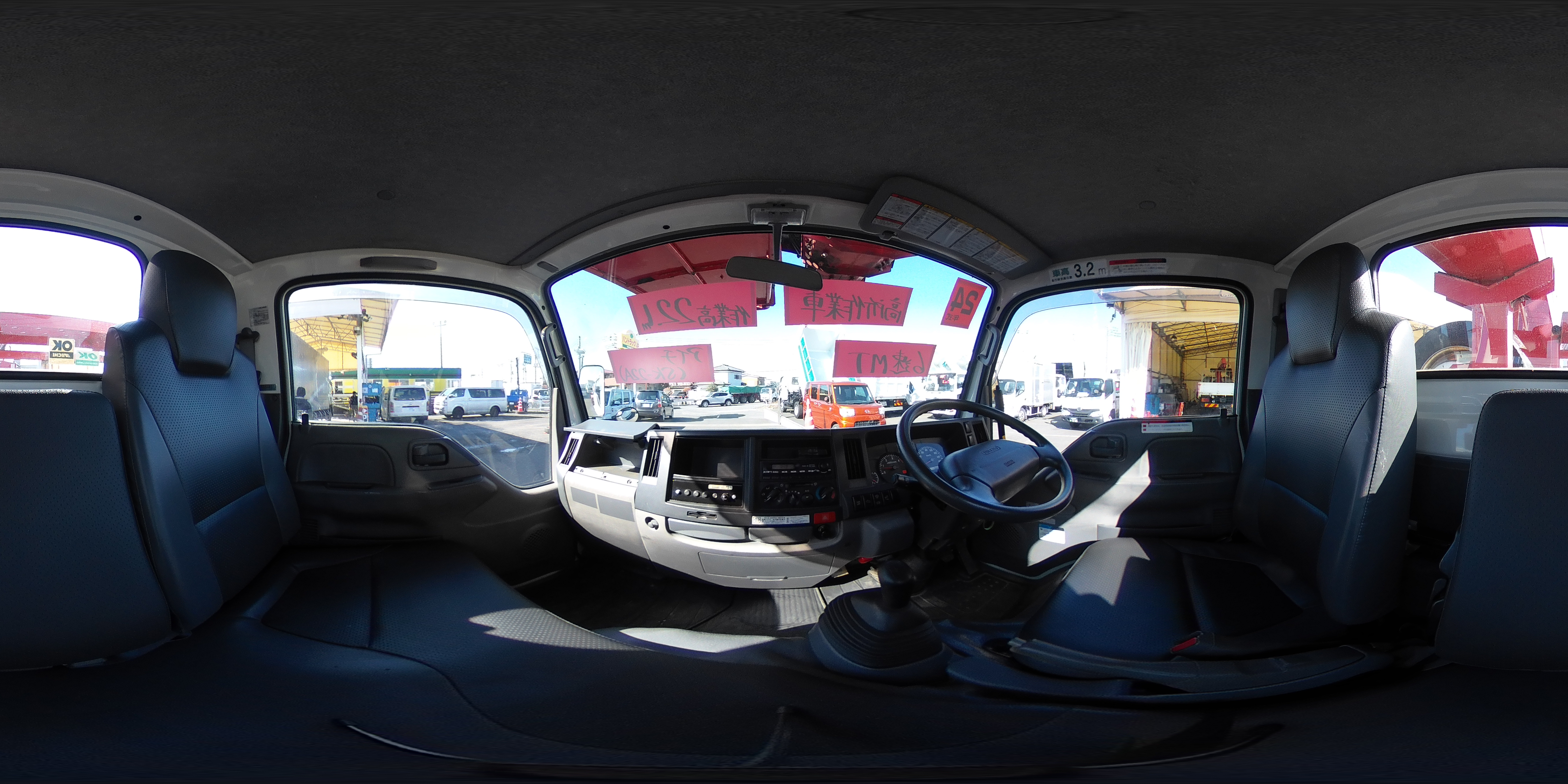 エルフ　高所作業車　アイチ製（ＳＫ２２Ａ）　最大地上高２２．１ｍ　鉄製バケット　バケット積載荷重２００ｋｇ　アワーメーター：３４８５ｈ　ジョイスティックタイプ　ブーム自動格納　ＥＴＣ　坂道発進補助　左電格ミラー　６速ＭＴ！0