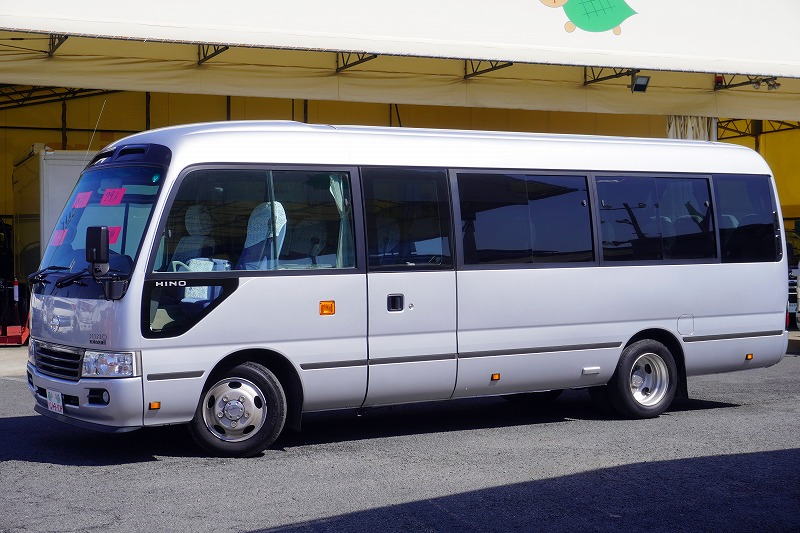 日野　リエッセⅡ　「ロング」　マイクロバス　２９人乗り　自動ドア　モケットシート　リクライニング機能　ルームラック　冷蔵庫　マイク　純正ナビ　バックカメラ　ＥＴＣ　左電格ミラー　オートエアコン　フォグランプ　ＡＴ車！