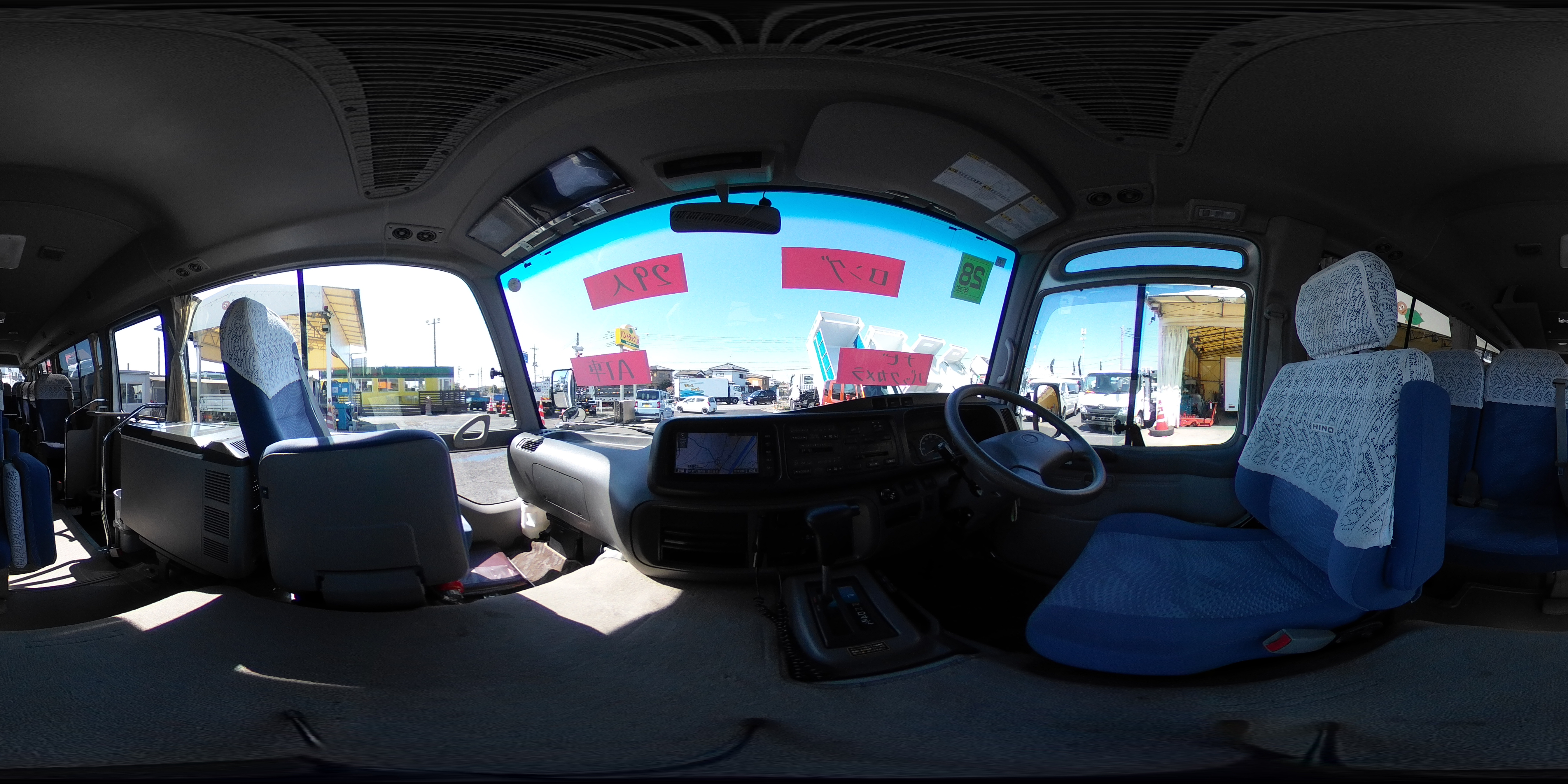 日野　リエッセⅡ　「ロング」　マイクロバス　２９人乗り　自動ドア　モケットシート　リクライニング機能　ルームラック　冷蔵庫　マイク　純正ナビ　バックカメラ　ＥＴＣ　左電格ミラー　オートエアコン　フォグランプ　ＡＴ車！　AK1