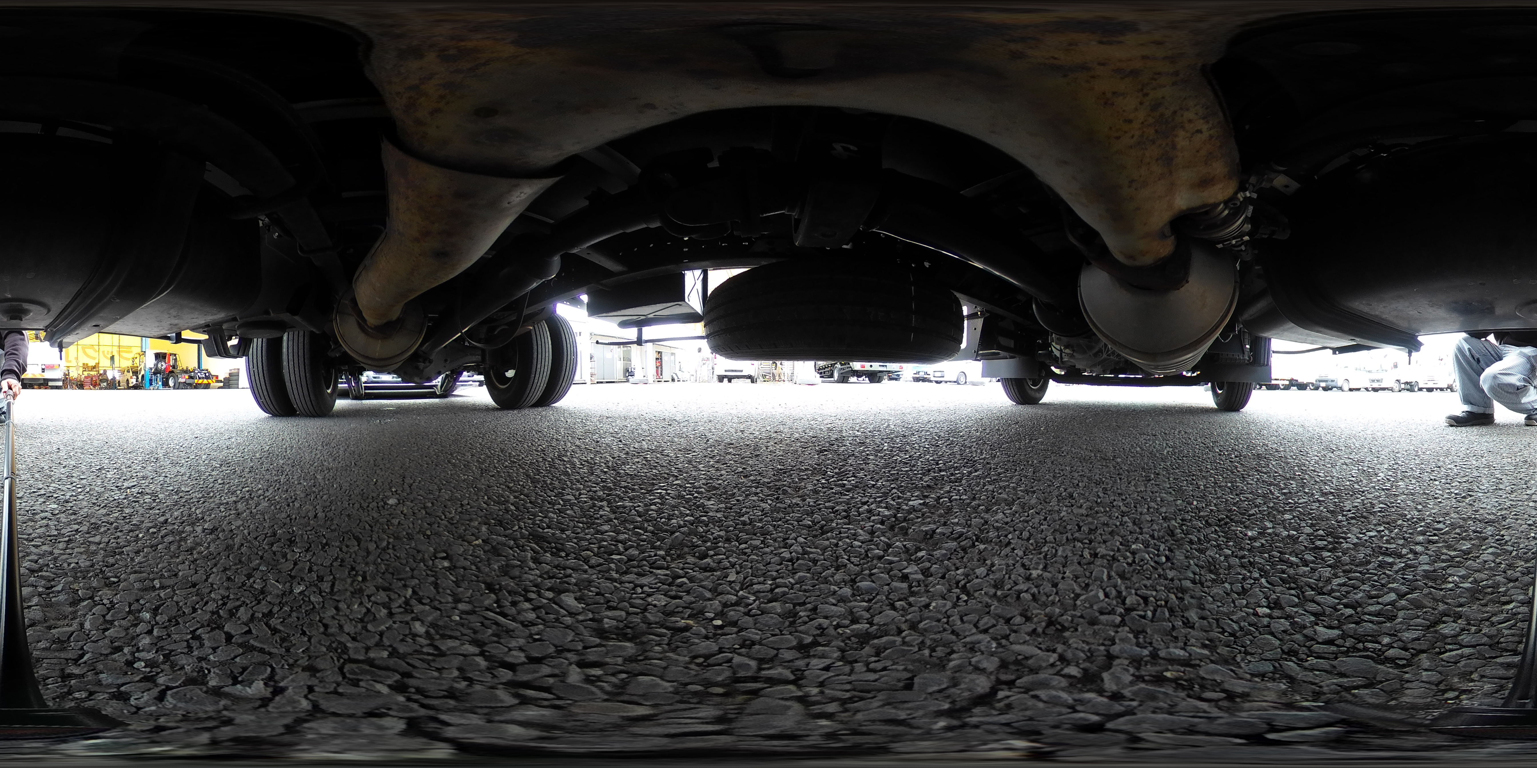 キャンター　「ワイドロング」　アルミバン　積載２０００ｋｇ　跳ね上げ式　パワーゲート　ラッシング２段　バックカメラ　左電格ミラー　衝突軽減ブレーキ　車線逸脱警報　パブコ製　ＡＴ車！1