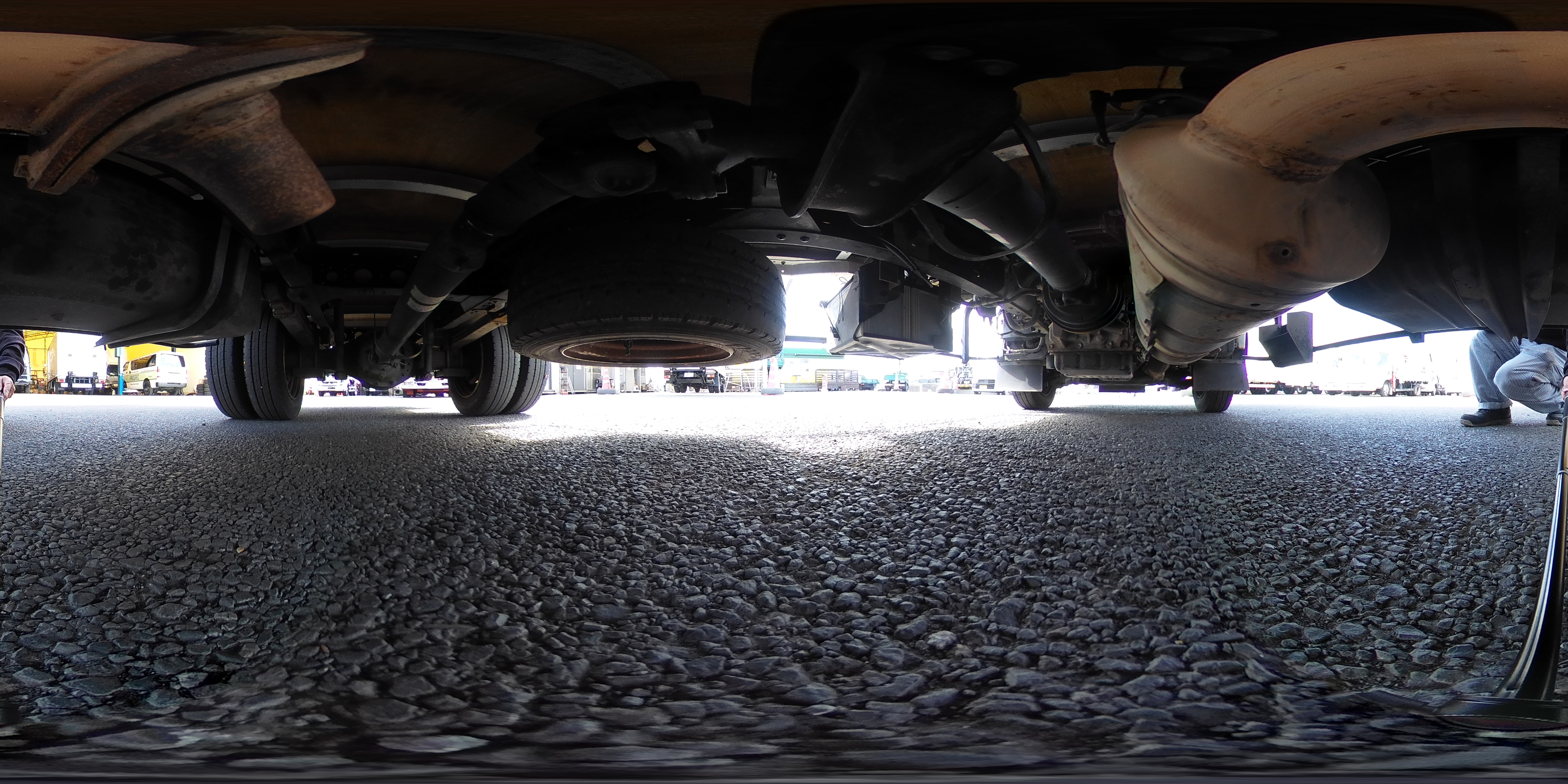 ダイナ　「標準幅　ロング」　アルミバン　積載２９５０ｋｇ　跳ね上げ式　パワーゲート　サイドドア　ラッシング３段　バックカメラ　ＥＴＣ　左電格ミラー　日本フルハーフ製　衝突軽減ブレーキ　車線逸脱警報　ＡＴ車！1