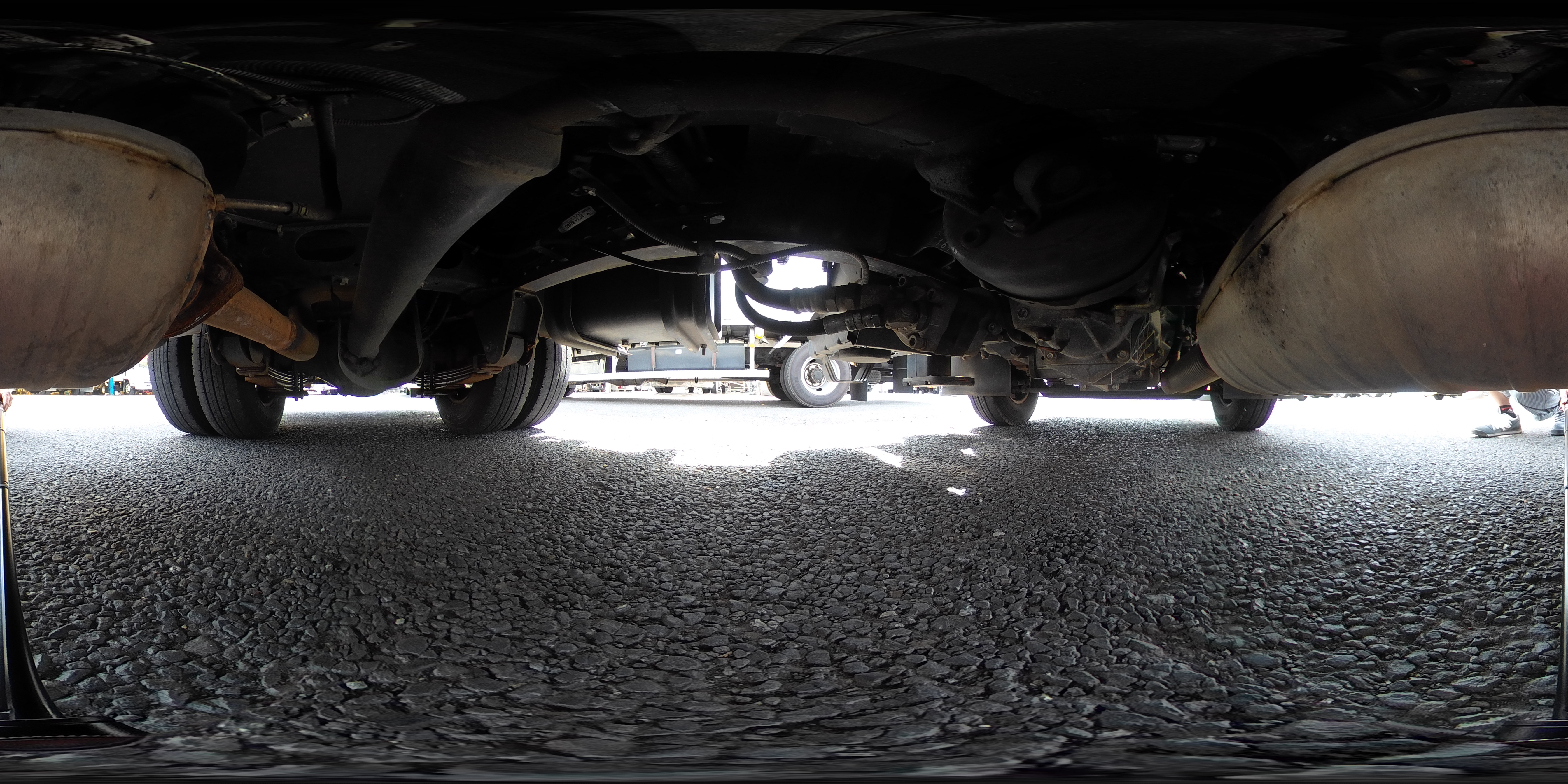 キャンター　高所作業車　アイチ製（ＳＢ１０Ａ）　最大地上高９．７ｍ　ＦＲＰバケット　バケット積載荷重２００ｋｇ　積載２５０ｋｇ　工具入れ　ジョイスティックタイプ　アワーメーター：４５４０ｈ　左電格ミラー　社外ナビ　バックカメラ　フォグランプ　通信工事仕様！ＡＴ車！0