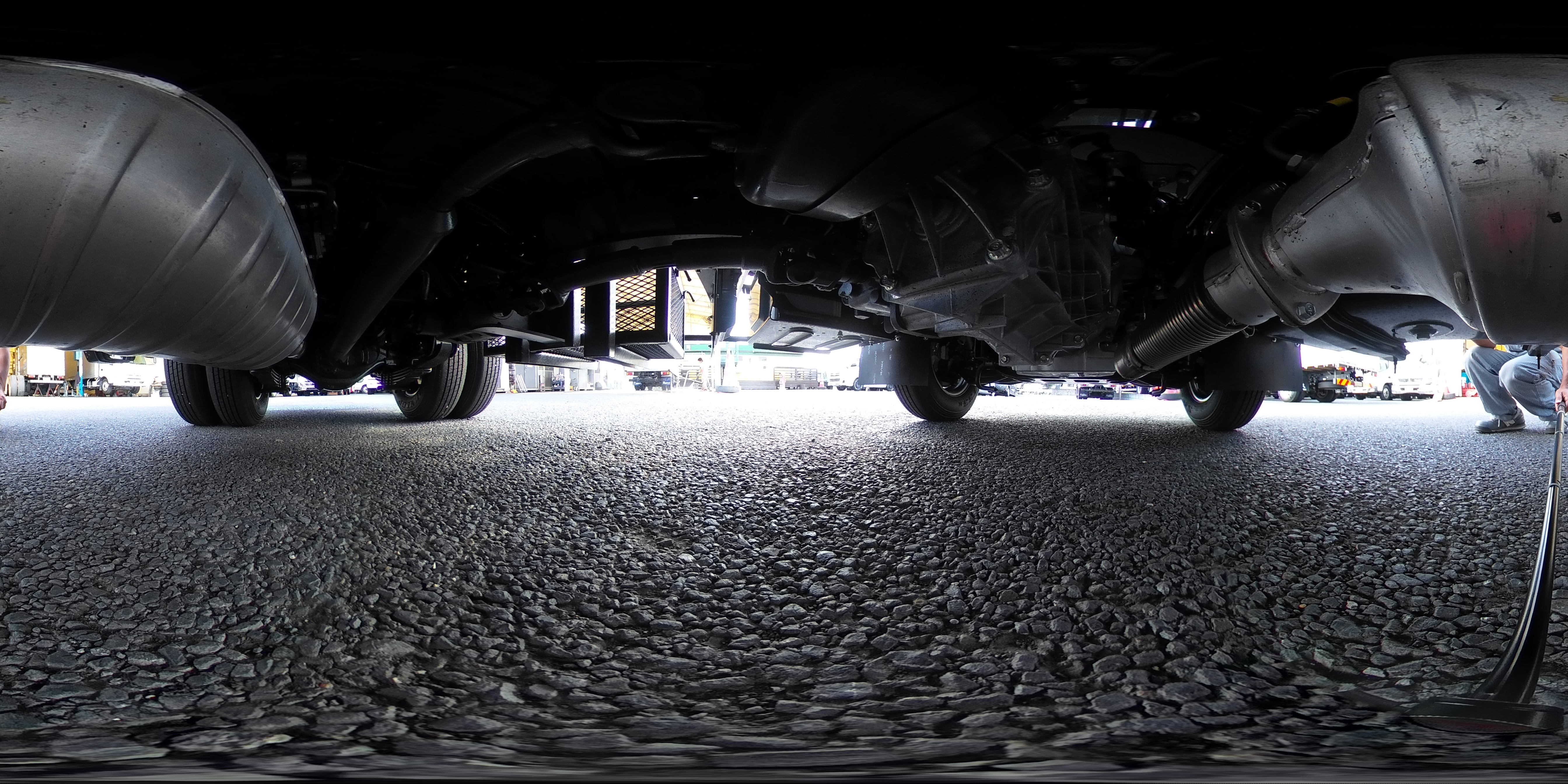 （未使用）　キャンター　「標準幅」　パッカー車　プレス式　積載２０００ｋｇ　新明和製　４．３立米　連続動作　汚水タンク　防臭扉　網工具入れ　バックカメラ　ＥＴＣ２．０　坂道発進補助　左電格ミラー　ＬＥＤヘッドライト＆フォグランプ　スマートキー　衝突軽減ブレーキ　車線逸脱警報　５速ＭＴ！　車検「Ｒ１０年７月まで！」1