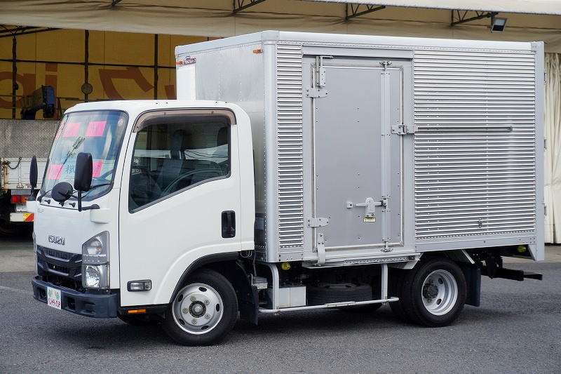 エルフ 10尺 アルミバン 積載2000kg サイドドア ラッシング2段 換気口 全高約2.8m バックカメラ 社外ナビ ETC 90度ストッパー フォグランプ 日本フルハーフ製 AT車!フロント画像