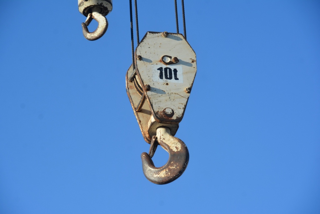 タダノ　ラフテレーンクレーン　「ＴＲ－１００ＭＬ」　６段ブーム　１０トン吊　Ｘ型アウトリガー　スタンダードジブ　車検付「令和４年９月」まで！ 0600 AK16