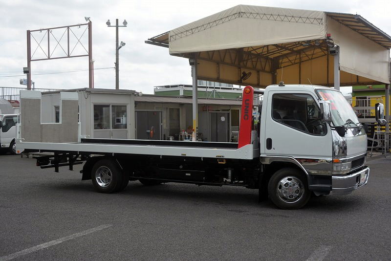 キャンター　「ワイド超ロング」　セーフティーローダー　積載２０００ｋｇ　車載専用　古河ユニック製　リアアユミ手動式　ラジコン　ウインチ　床フック６対　両側電格ミラー　坂道発進補助　ＥＴＣ　ＨＩＤヘッドライト　メッキパーツ　作業灯　エンジン載せ替え済！６速ＭＴ！ＡＫ5