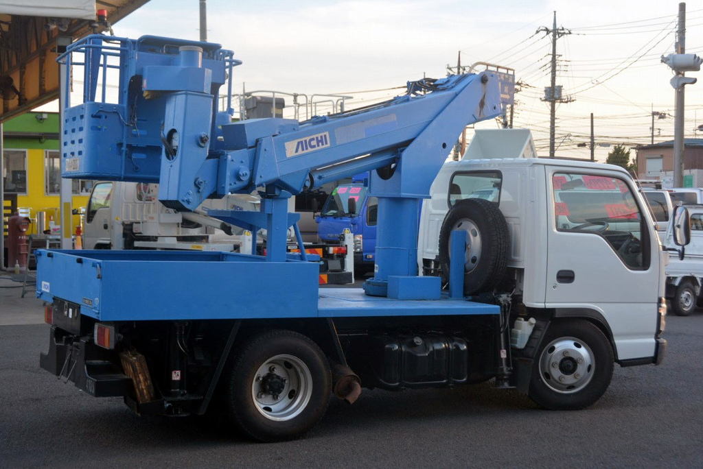 エルフ　高所作業車　アイチ製（ＳＳ１０Ａ）　最大地上高９．７ｍ　鉄製バケット　バケット積載荷重２００ｋｇ　アワーメーター：４３３４．７ｈ　５速ＭＴ！4