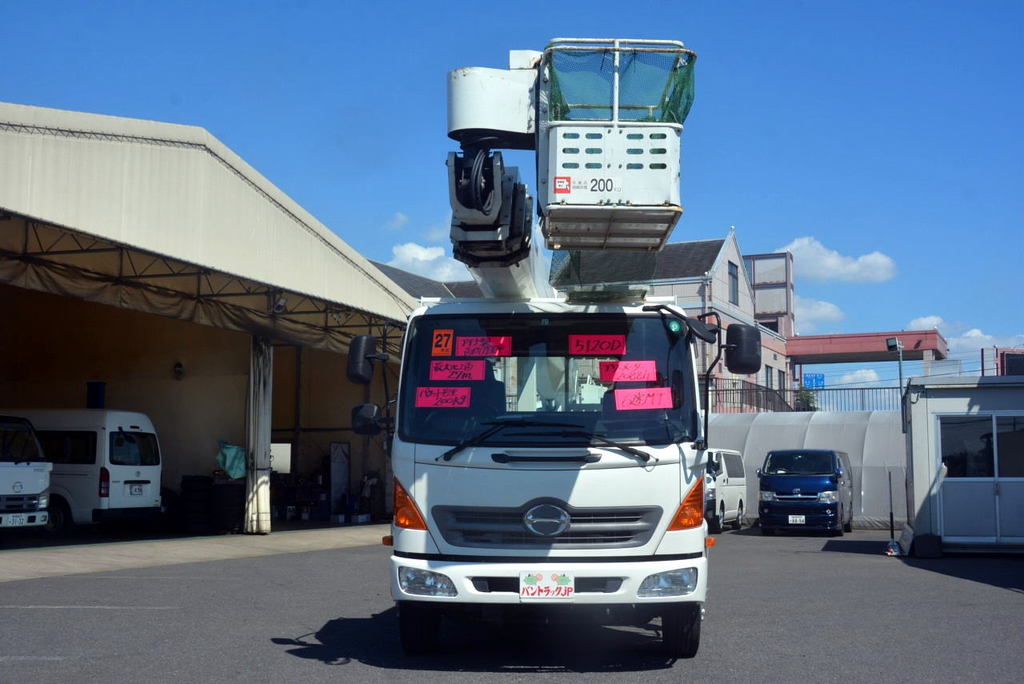 レンジャー　４トン　高所作業車　アイチ製（ＳＫ－２７Ａ）　最大地上高２７ｍ　鉄製バケット　バケット積載荷重２００ｋｇ　アワーメーター：２０９０．３ｈ　６速ＭＴ！ＡＫ0