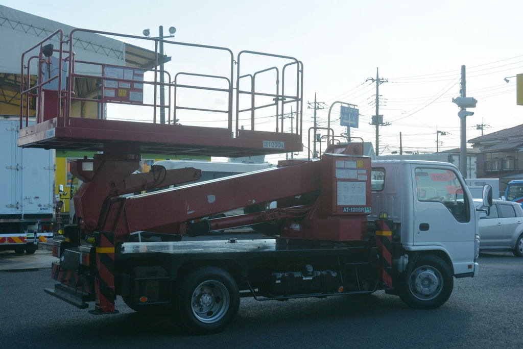 エルフ　高所作業車　タダノ製（ＡＴ１２０Ｓ）　スーパーデッキ　重荷重型　最大地上高１２ｍ　バケット積載荷重１０００ｋｇ　アワーメーター：３１３３．７ｈ　６速ＭＴ！6