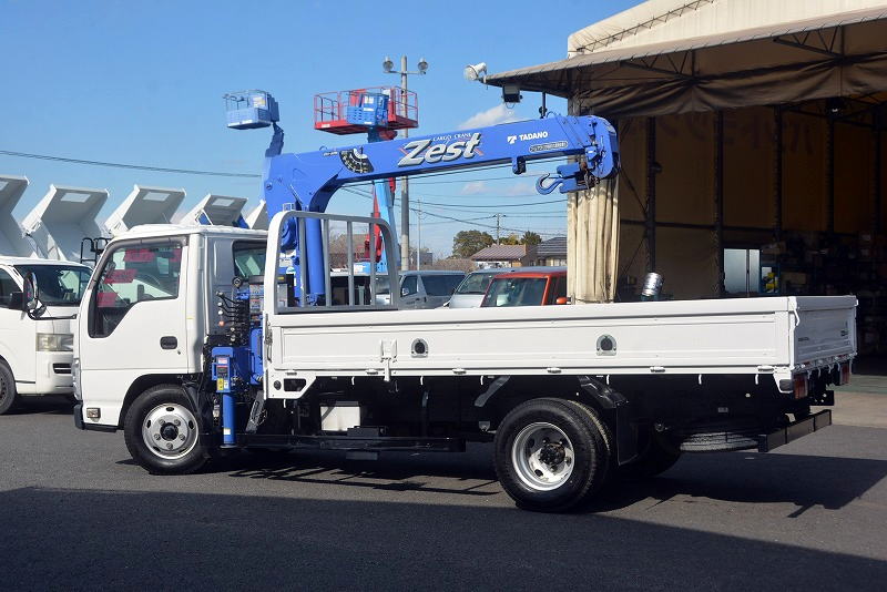 エルフ　「標準幅　ロング」　３段クレーン　積載２０００ｋｇ　タダノ製　ラジコン無し　フックイン　２．６３ｔ吊　セイコーラック　ロープ穴２対　床フック２対　ＥＴＣ　ＡＴ車！5