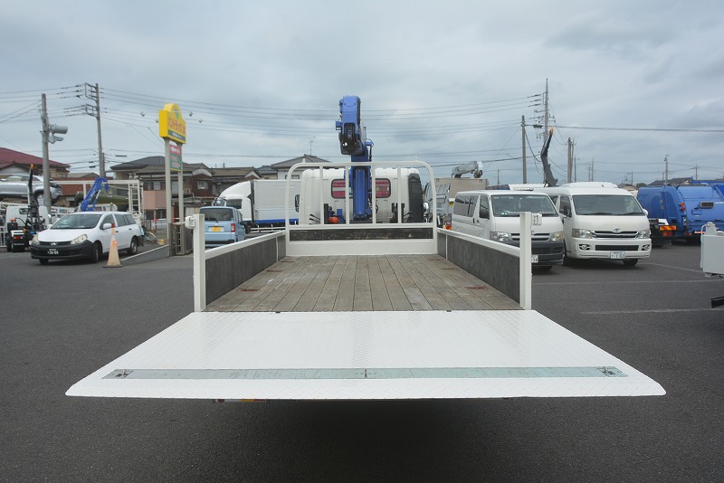 ダイナ　「ワイド超ロング」　４段クレーン　積載３０００ｋｇ　タダノ製　ラジコン　２．６３ｔ吊　フックイン　極東製アーム式パワーゲート付き　セイコーラック　床フック３対　ＥＴＣ　左電格ミラー　荷台板二重張り　フォグランプ　キーレス　ワンオーナー！ＡＴ車！希少車！21