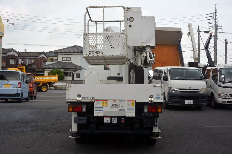 エルフ　高所作業車　タダノ製（ＡＴ－１００ＴＧ）　最大地上高９．９ｍ　鉄製バケット　バケット積載荷重２００ｋｇ　積載５００ｋｇ　ブーム自動格納　ジャッキ自動張り出し　ジョイスティックタイプ　ＡＣ１００Ｖ　坂道発進補助　左電格ミラー　ＥＴＣ　アワーメーター１２０４ｈ　６速ＭＴ！ 2