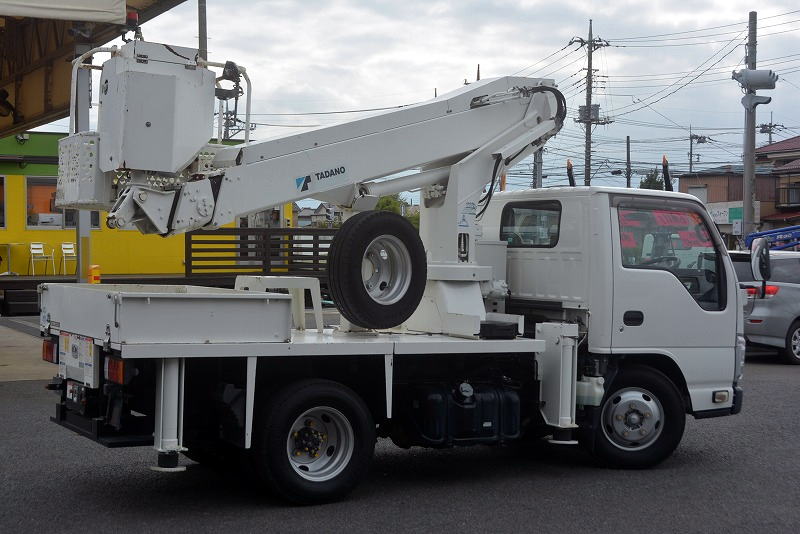 エルフ　高所作業車　タダノ製（ＡＴ－１００ＴＧ）　最大地上高９．９ｍ　鉄製バケット　積載５００ｋｇ　ブーム自動格納　ジャッキ自動張り出し　バケット積載荷重２００ｋｇ　坂道発進補助　ＥＴＣ　アワーメーター：１５５２ｈ　６速ＭＴ！ 6